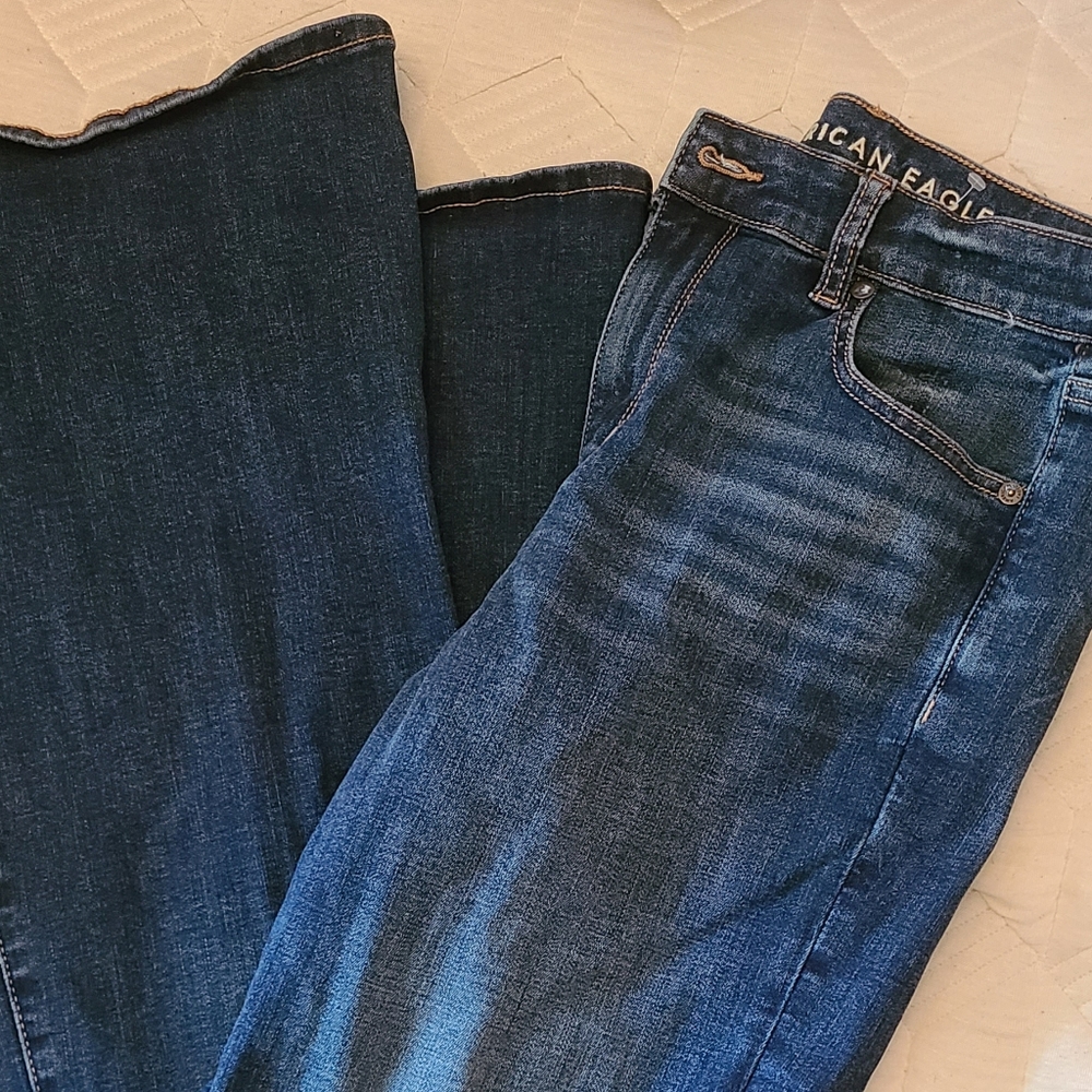 American Eagle "real good" Super High Rise Flare Jean 10 Long dark blue wash